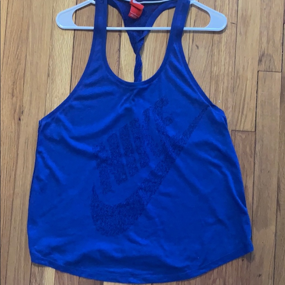 ❤️Final Drop❤️Nike workout twist back tank